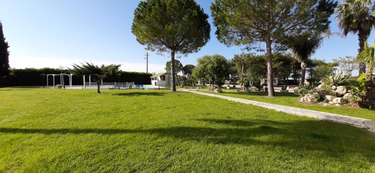 Masseria San Nicola B&B Torre Santa Susanna Εξωτερικό φωτογραφία