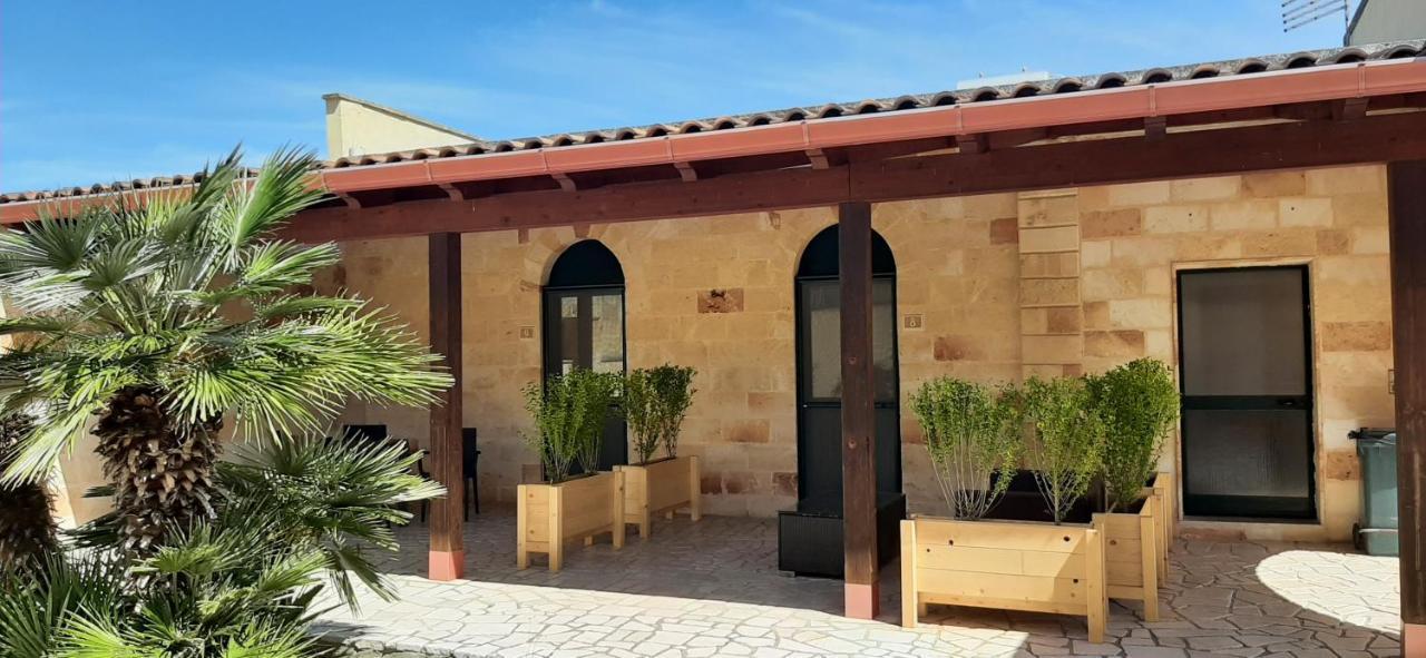 Masseria San Nicola B&B Torre Santa Susanna Εξωτερικό φωτογραφία