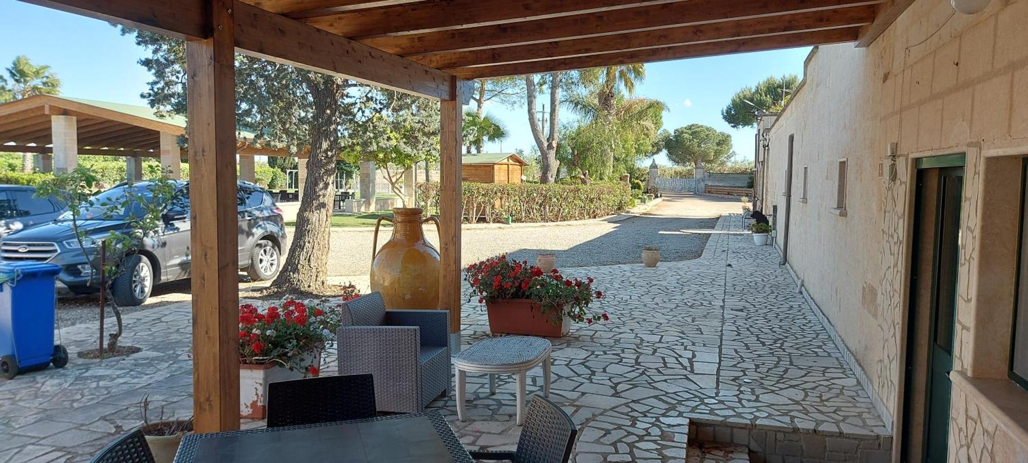 Masseria San Nicola B&B Torre Santa Susanna Εξωτερικό φωτογραφία