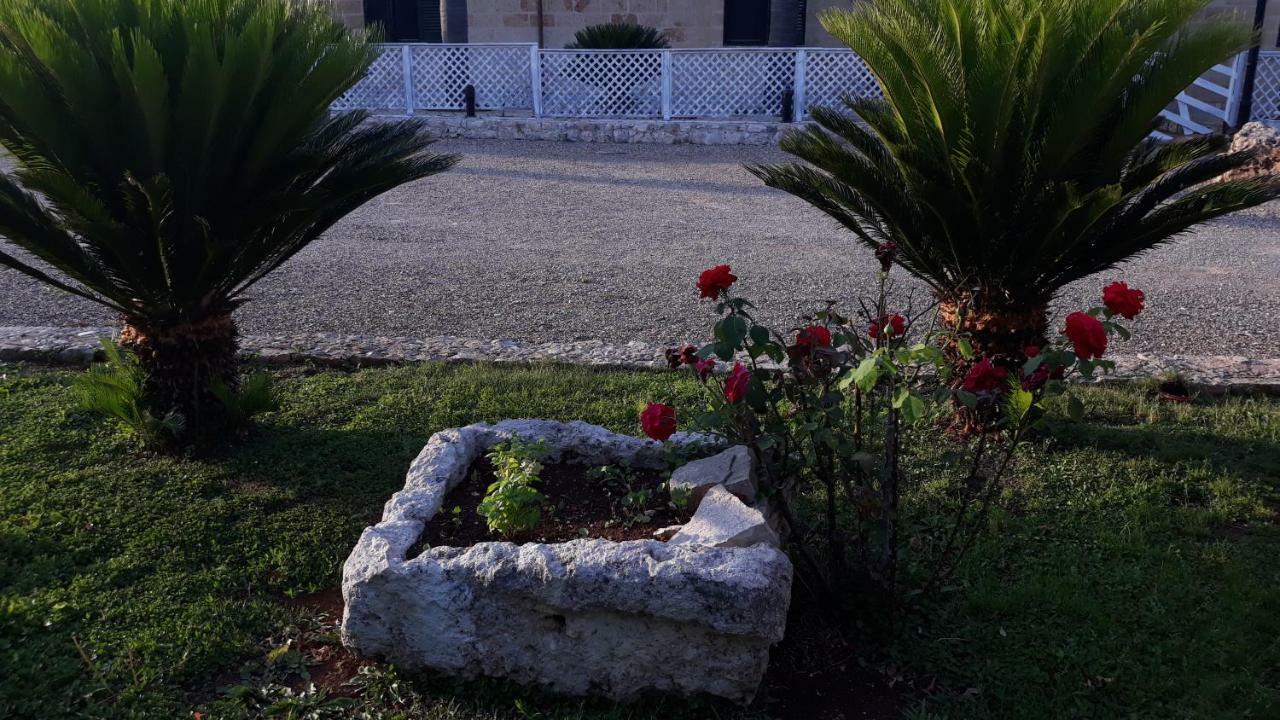 Masseria San Nicola B&B Torre Santa Susanna Εξωτερικό φωτογραφία